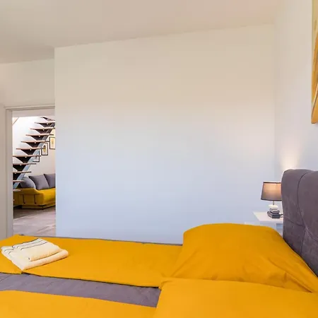 Penthouse Sax * Medulin